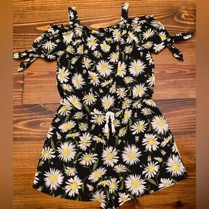 LAND’S END Sunflower Shorts Romper, Girls XL, Open Shoulder